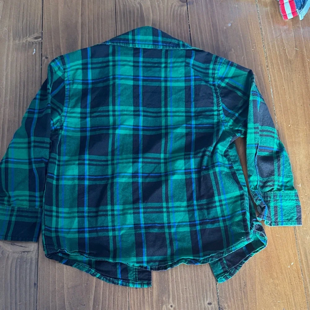 OshKosh B'gosh Kids Shark Print and Green Plaid‎ Shirts